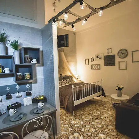 Elegant B&B - Il Vicolo storico-3